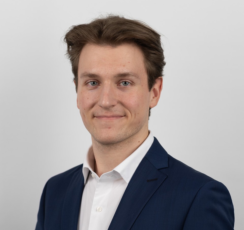 Felix Schmidt, Gründer von WirStartenKI